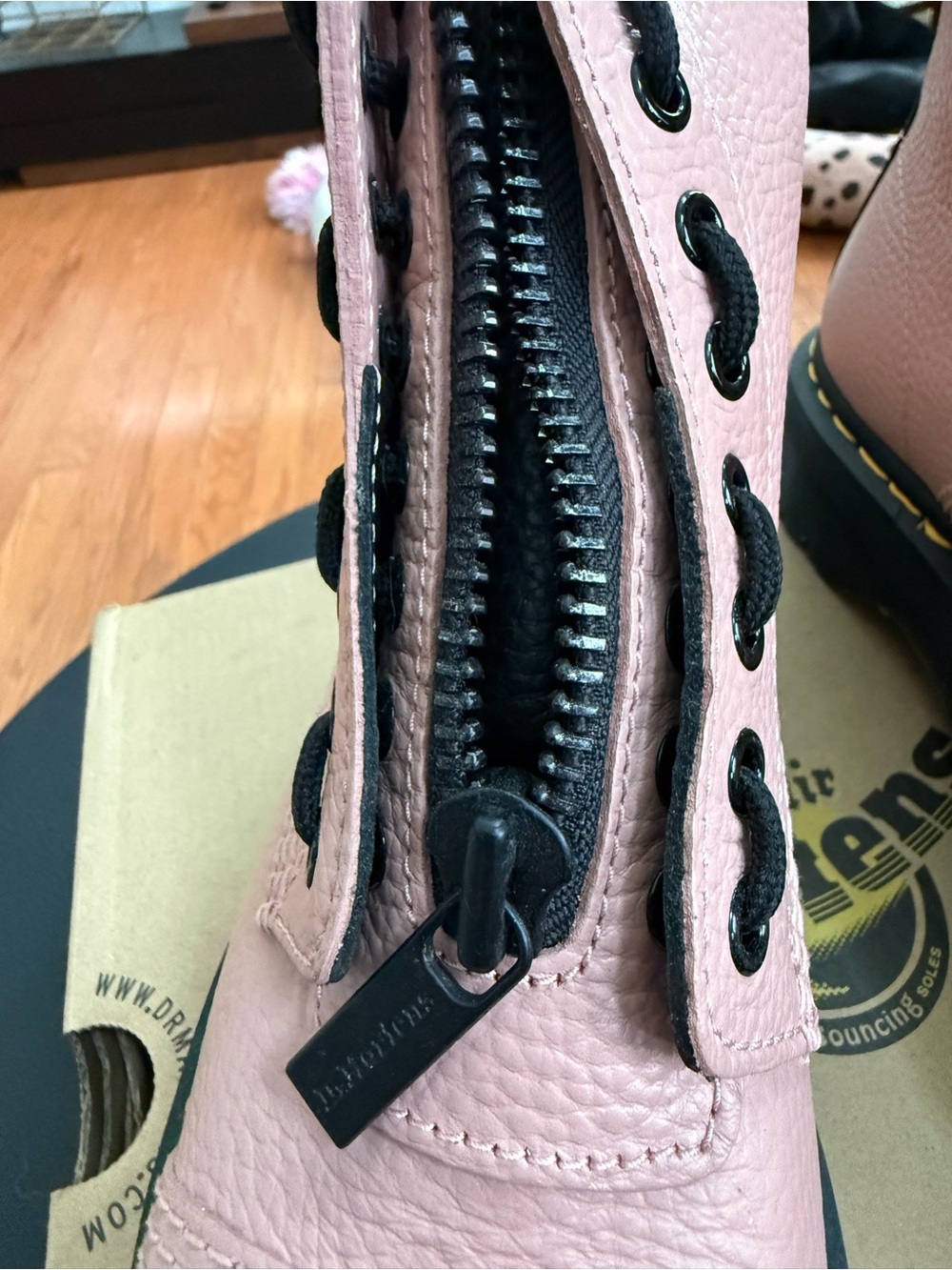 Dr. Martens Sinclair Lace-Up Zip Boots - Picture 5 of 11